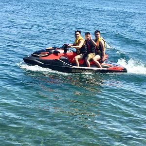 Meet your Posher, Tien